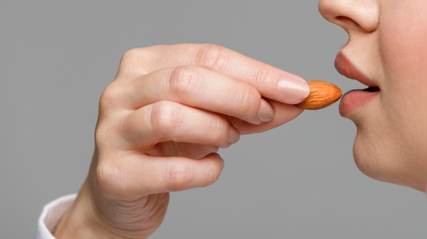 What are the benefits of consuming Almonds regularly