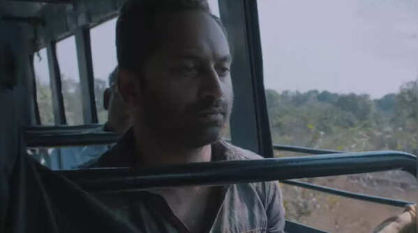 ‘Thondimuthalum Driksakshiyum’ (2017)