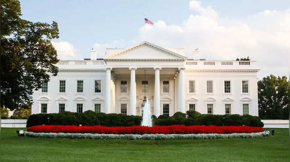 Inside America’s most powerful home: 7 stunning pictures of The White House