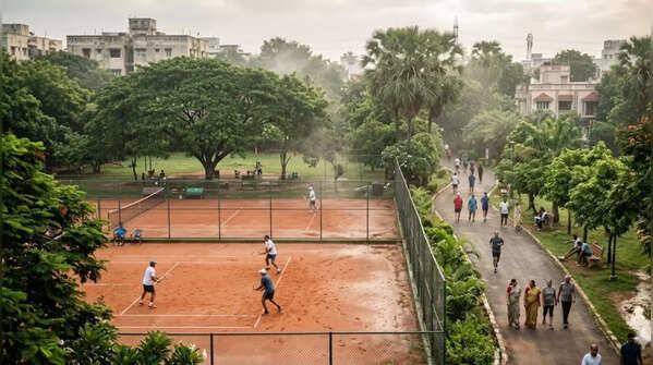 Free public courts in Perungudi park