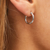 The Statement-Making Hoops