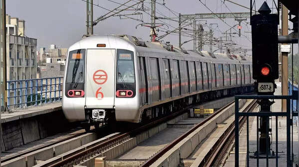 Dual-service model on a single corridor
