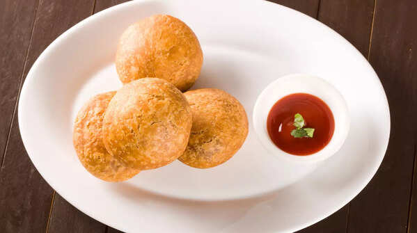 Sooji Kachori