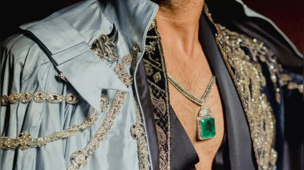 That Massive Emerald Sangeet Pendant
