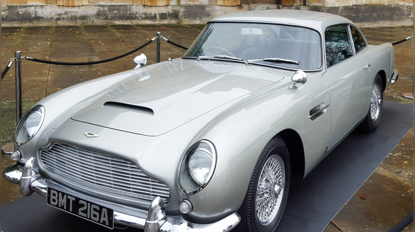 4) Aston Martin DB5 (1963–65)