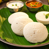 Idli with coconut chutney and sambar