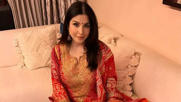 Maheep Kapoor Photos