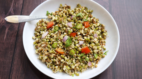 Sprouted moth bean salad