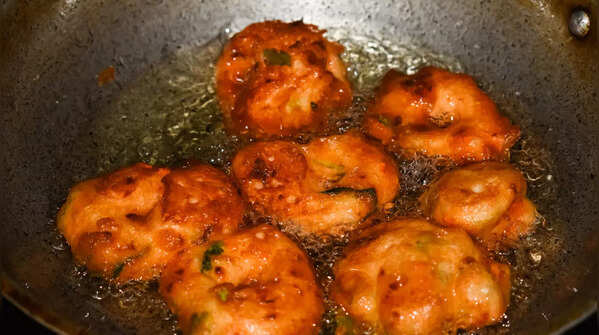 Medhu Vadai