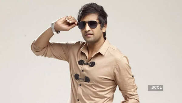 Santhanam Photos