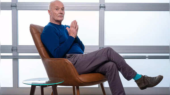 Creed Bratton (Creed Bratton)