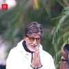 Article image for: <i class="tbold">Amitabh Bachchan</i> Greets Fans at Jalsa During Weekly Darshan
