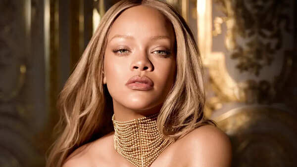 Rihanna Stills