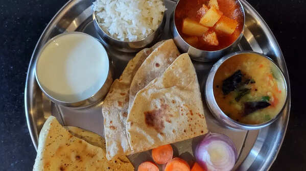 The practice of eating stale or cold food