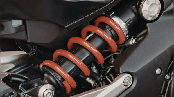 Stable wheelbase and suspension