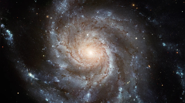 The Pinwheel Galaxy – A grand design spiral