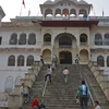 Ritual rules followed by visitors