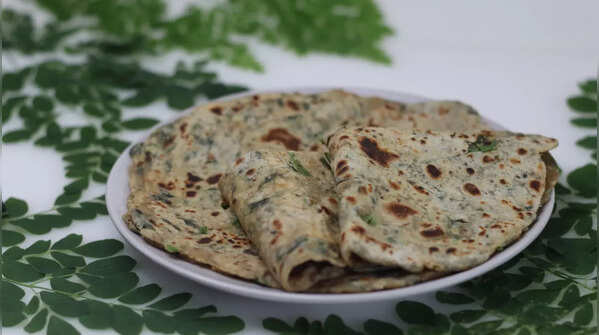 Moringa paratha