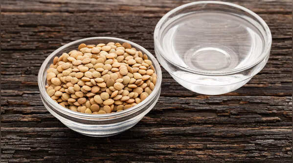 Soaking the dal