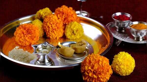 Day 3 – Grey, Maa Chandraghanta