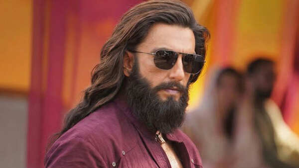 Ali Stills
