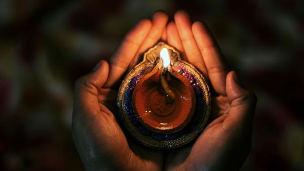 Diya Pictures