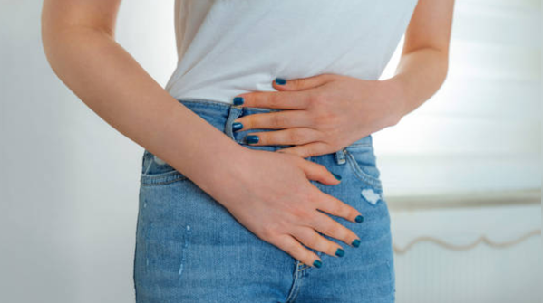 How do you tell the difference between something minor, like dehydration or a temporary infection, and a more serious issue like urinary tract infection or early chronic kidney disease?