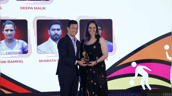 Bhaichung Bhutia honours the Special Recognition (Athletes of the Decade) Award at #TOISA2025 - Saina Nehwal (Badminton)