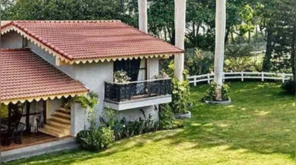 A serene escape with nature and open spaces