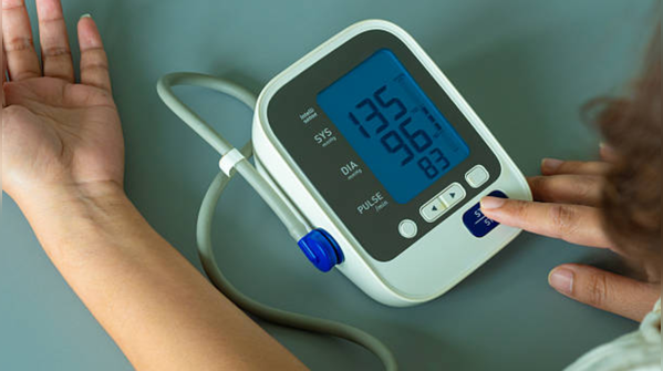 What is the right way to track BP readings over time for meaningful insights?
