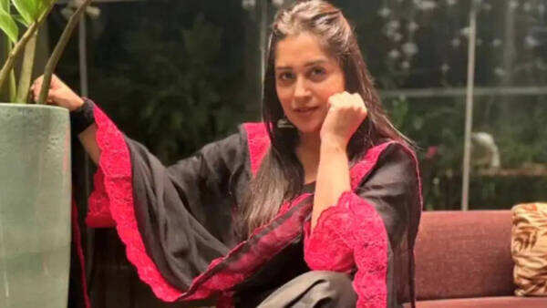 Dipika Kakar Photos