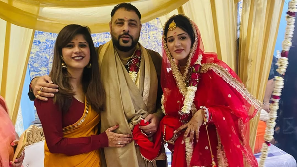 Badshah Photos