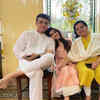 Article image for: With <i class="tbold">wife</i> and daughter