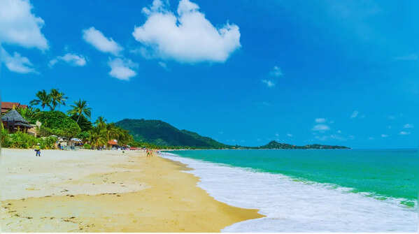 Lamai Beach and Chaweng Beach in Koh Samui, Thailand