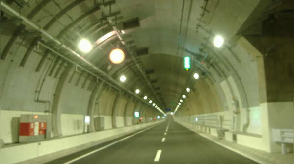 Yamate Tunnel (Japan) – 18.20 km