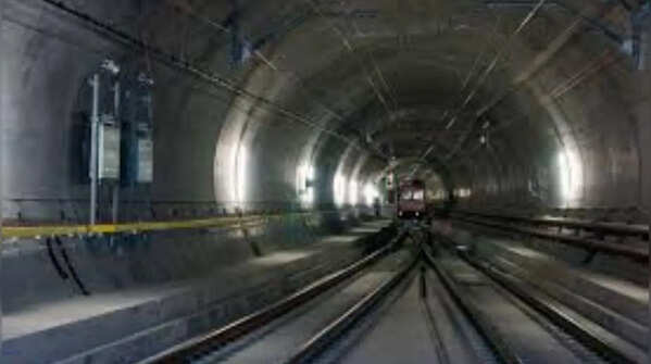 Gotthard Road Tunnel (Switzerland) - 16.84 km