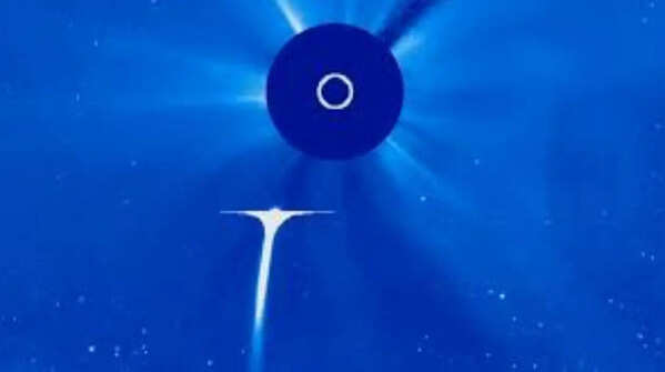 Comet C/2026 A1 (MAPS) Perihelion (April 4)