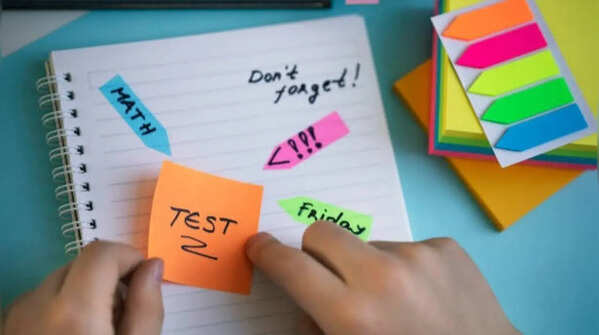 Negative notes or pressure reminders