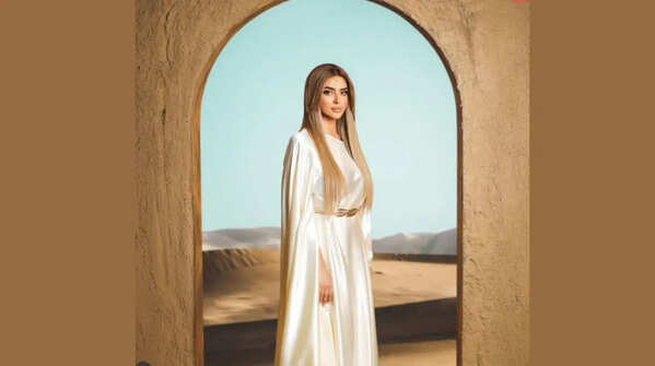 A love letter to her Greek roots