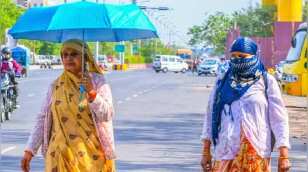 <strong>Pre-monsoon showers in Maharashtra to provide relief from April heat</strong>