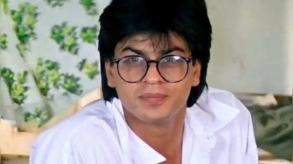 Shah Rukh Khan’s romantic long hair