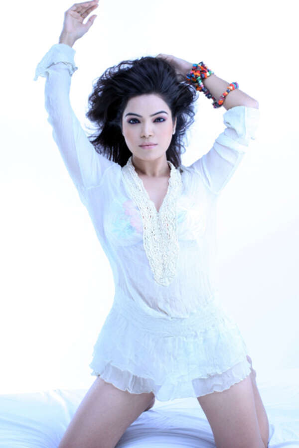Rekha Rana Images