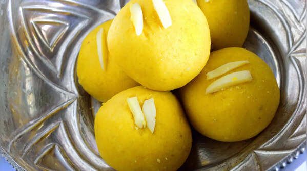 Besan Laddoo