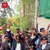 Article image for: Fans gather in huge numbers to wish <i class="tbold">Ajay Devgn</i> on his special day