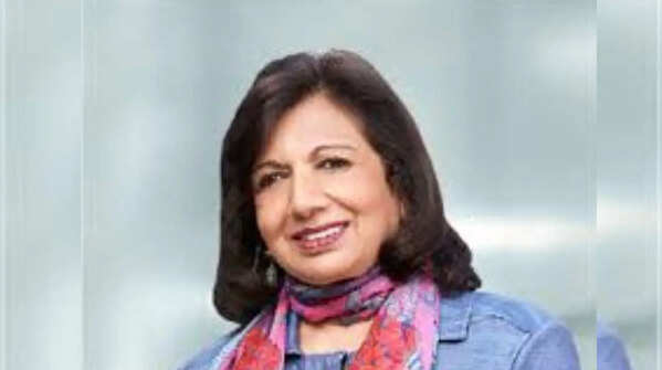 Balance of private retreat and social space