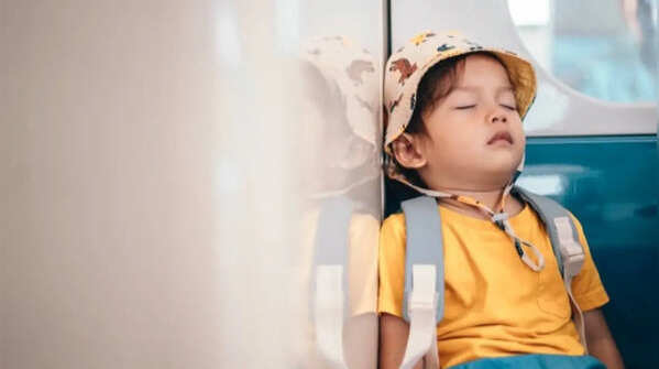 7 Sleep tips for toddlers during travalling