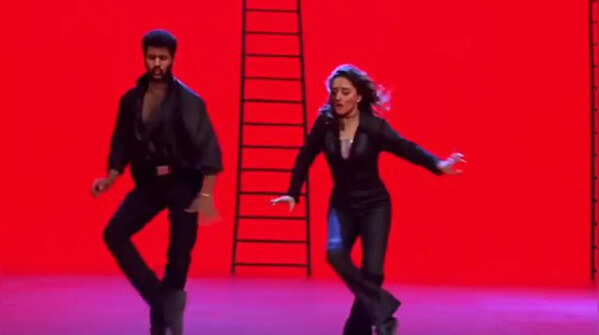 ‘Kay Sera Sera’ from ‘Pukar’