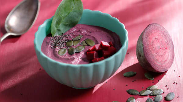 Beetroot Smoothie Bowl