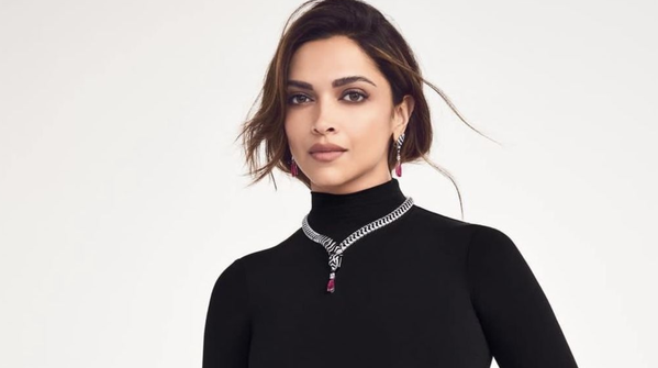 Deepika Padukone: Minimalist Elegance
