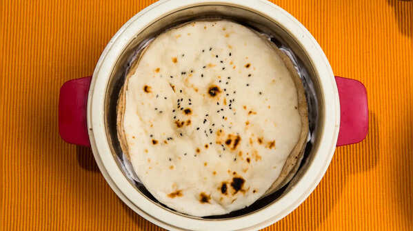 Why top & bottom rotis turn soggy